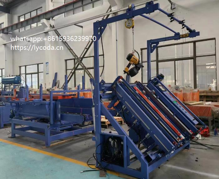 Manual wood pallet machine (European pallets)